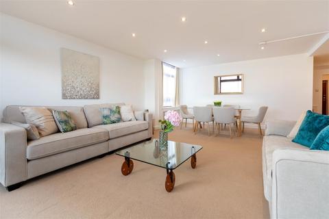 4 bedroom apartment to rent, Lyndhurst Court, St John's Wood, NW8