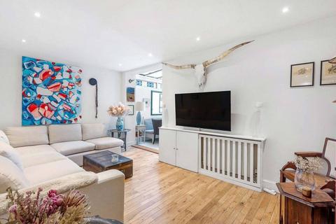 2 bedroom flat for sale, Finborough Road, Chelsea, London, SW10