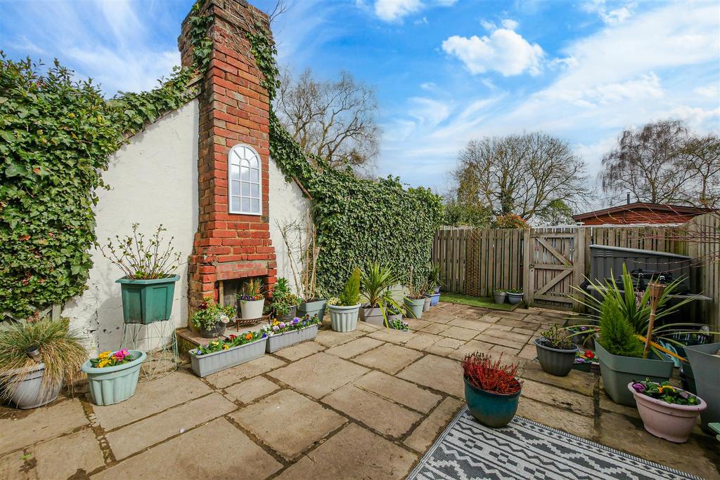 Rear Courtyard
