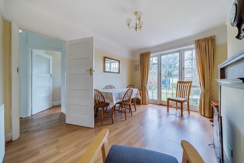 29 Carstairs Road, London, SE6 2SL