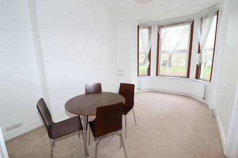 2 bedroom flat to rent, Lower Road, Surrey Quays SE16