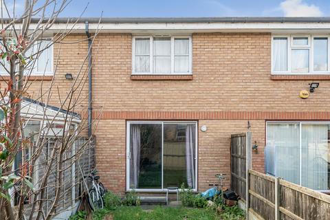 3 Fleet Terrace, London, SE6 2EB