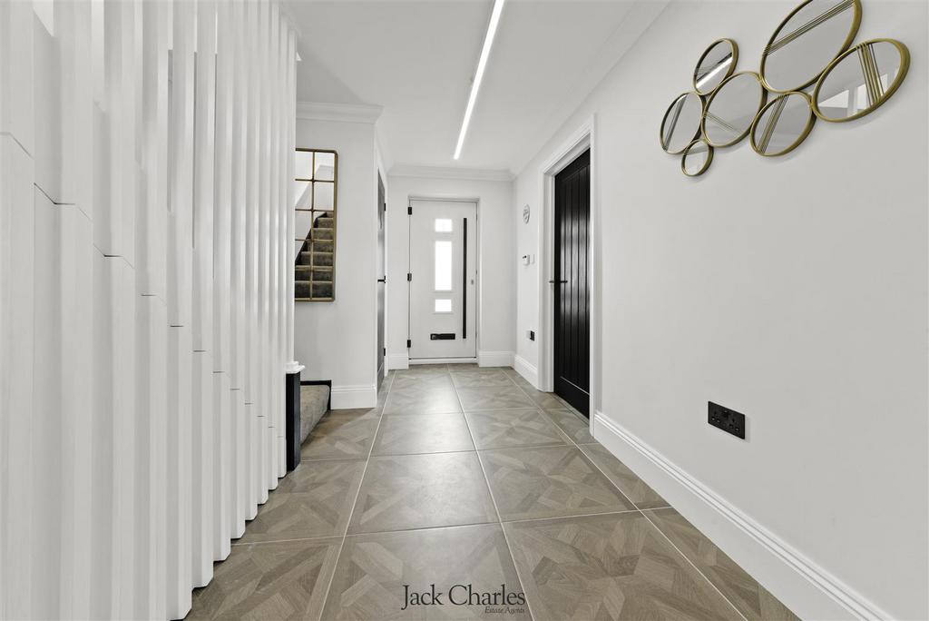 19 Kiln Way-36.JPG