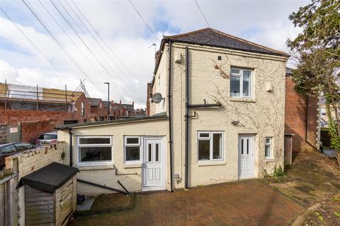 1 bedroom terraced house to rent, Ivy Road, Gosforth, Newcastle Upon Tyne