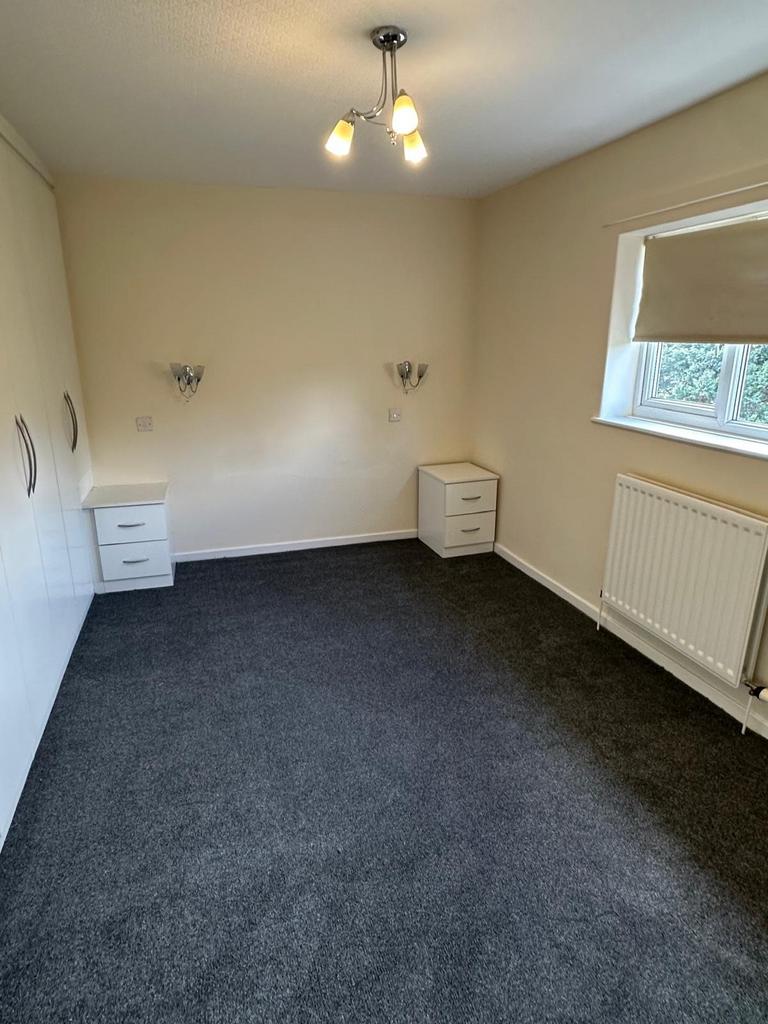 Rear double bedroom