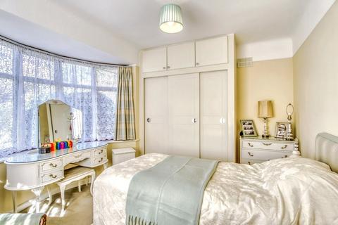 16 Constitution Hill Road, Poole, BH14 0QD