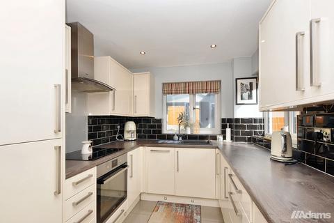 3 bedroom detached house for sale, Martindale Grove, Beechwood