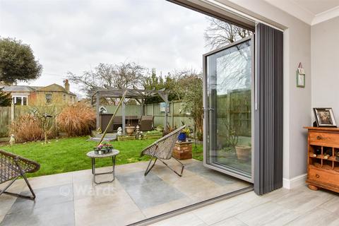 undefined, Douglas Close, Broadstairs, Kent
