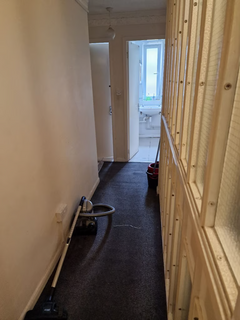 1 bedroom in a house share to rent, Malmesbury Road, London E3