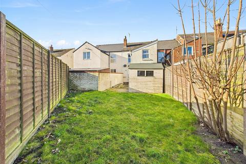 40 Salisbury Road, Gloucester, GL1 4JQ