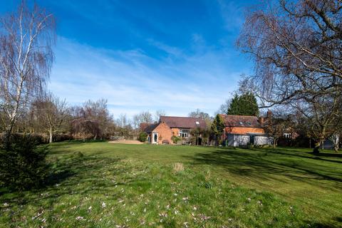 5 bedroom barn conversion for sale, Kites Nest Lane, Beausale, Warwick, Warwickshire, CV35