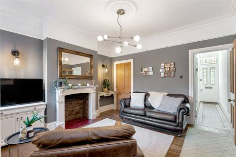 2 bedroom terraced house for sale, Lytham Road, Leicester LE2