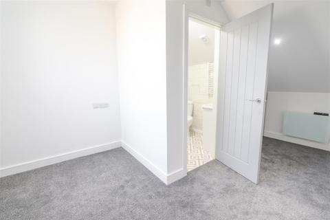 2 bedroom apartment to rent, Queens Road, Coventry CV1