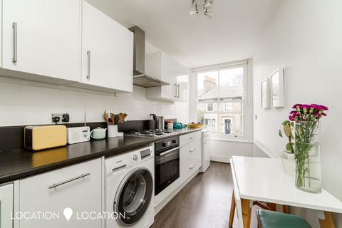 2 bedroom flat to rent, Farleigh Road, London, N16