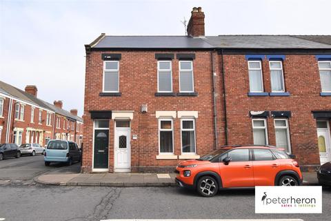 2 bedroom end of terrace house for sale, Fulwell Road, Fulwell, Sunderland