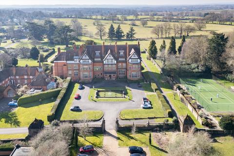 3 bedroom flat for sale, Ockham Lane, Cobham, Surrey, KT11