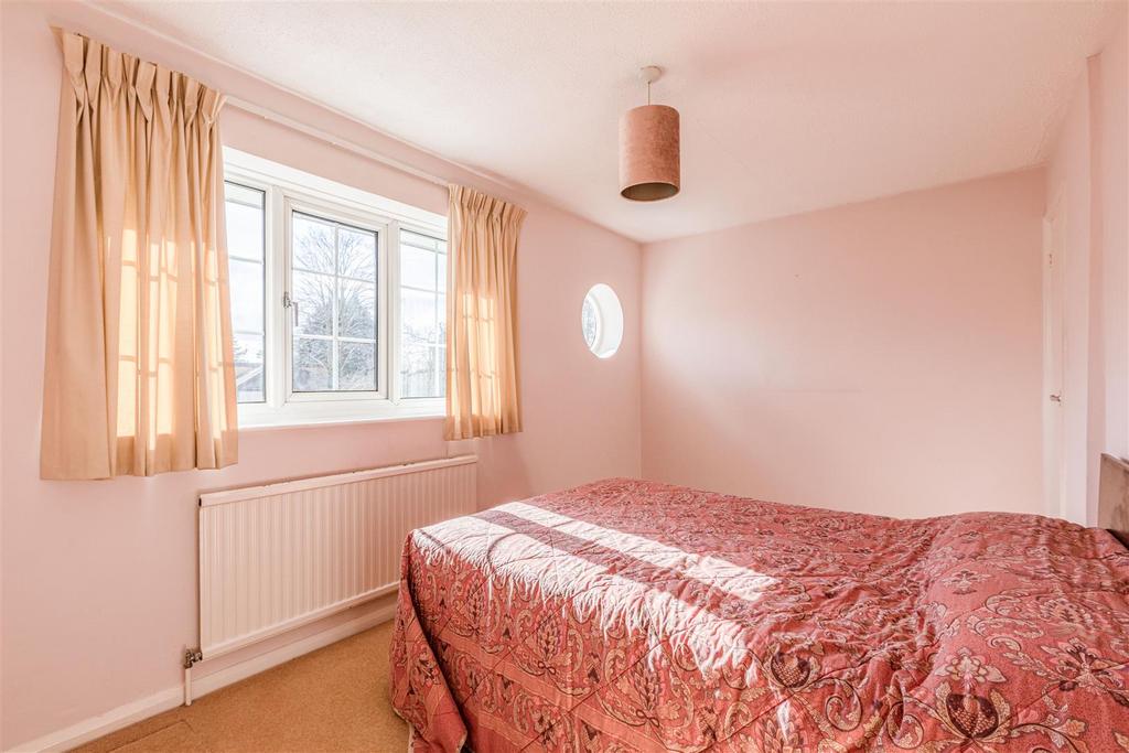Bedroom 2.jpg
