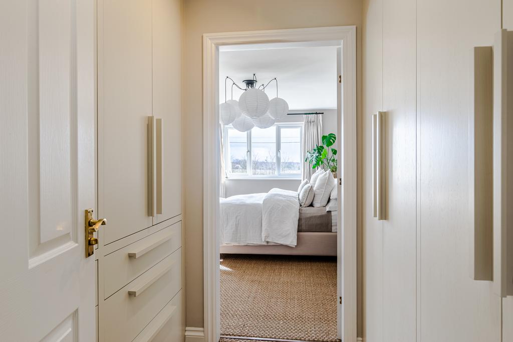 Bedroom2b