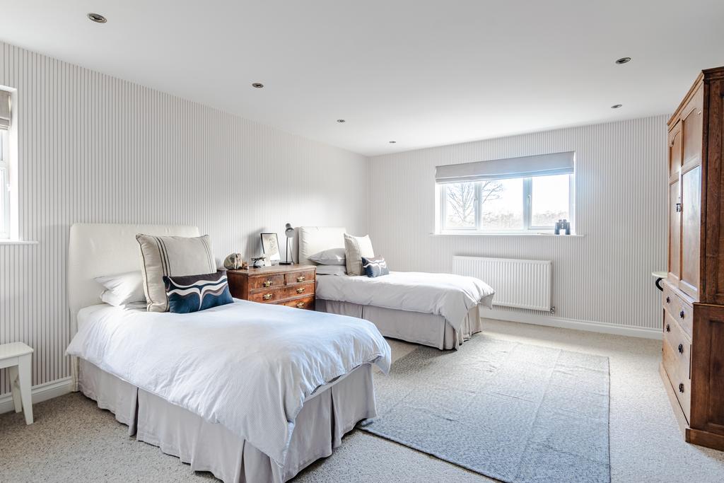 Bedroom3a