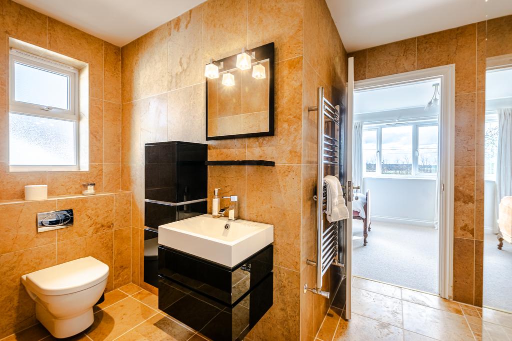 Jnjshower1