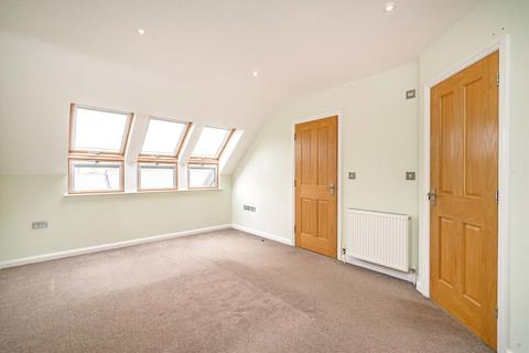 4 bedroom house to rent, Algar Road, Isleworth TW7