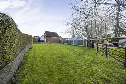 5 bedroom bungalow for sale, Vicarage Lane, Helpringham, Sleaford, Lincolnshire, NG34