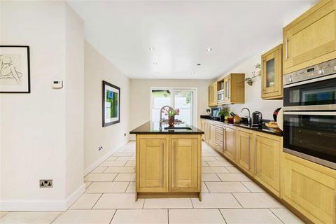 5 bedroom detached house for sale, Yester Road, Chislehurst BR7