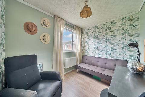 16 Bruthwaite Green, Bedford, MK41 0NH