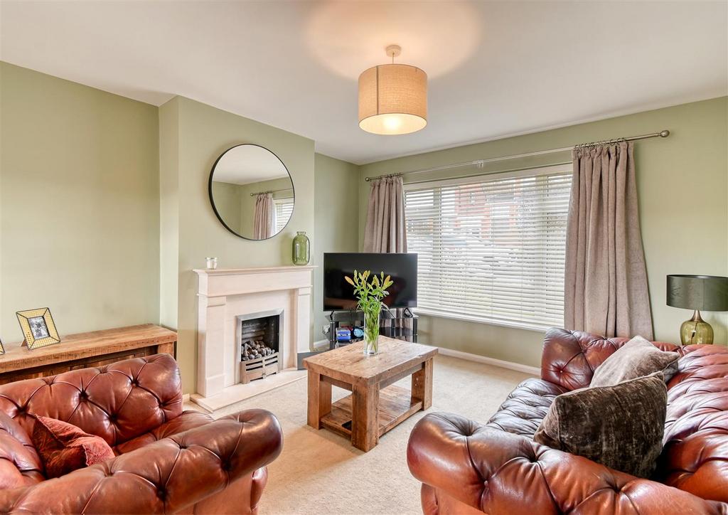 15 St James Drive-06.jpg