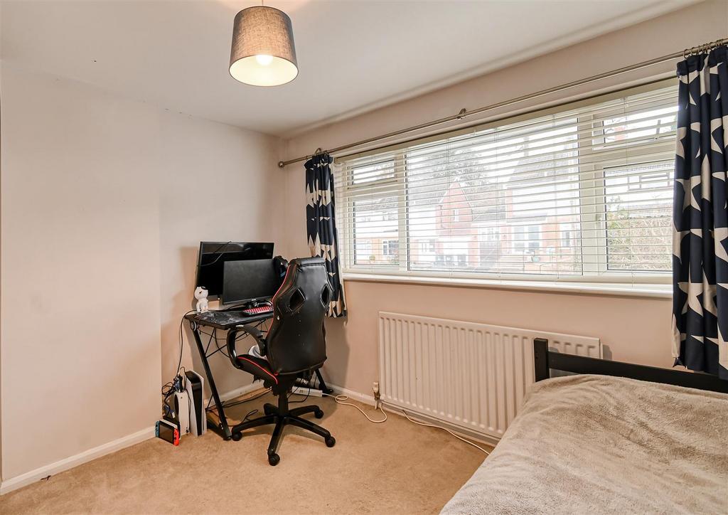 15 St James Drive-08.jpg