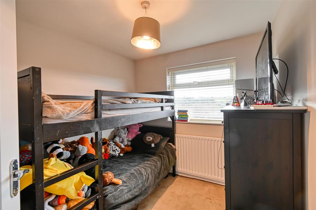 15 St James Drive-10.jpg