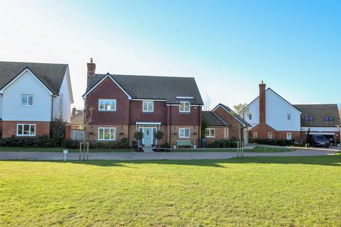 4 bedroom detached house for sale, Stroudley Drive, Burgess Hill, RH15