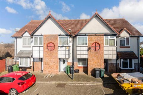 3 bedroom terraced house for sale, Wiltshire Close, Dartford, Kent
