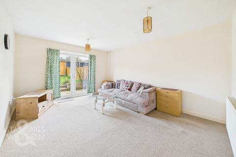 2 bedroom semi-detached house for sale, Dukes Road, Bungay