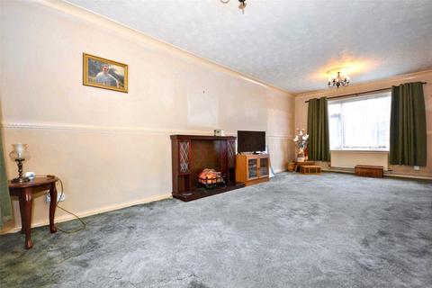 3 bedroom end of terrace house for sale, Snowden Green, Leeds, West Yorkshire