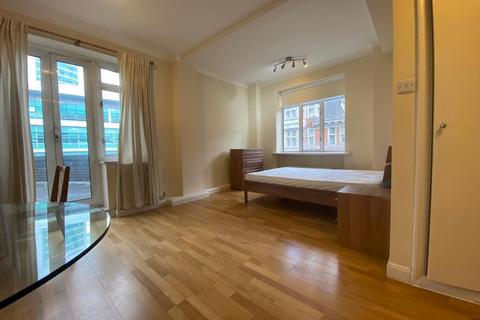 Studio to rent, Euston Road, London