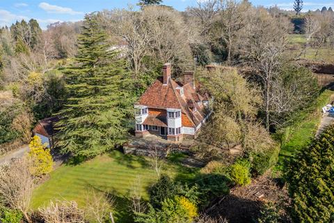 5 bedroom detached house for sale, Walpole Avenue, Chipstead