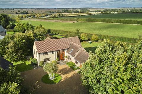 5 bedroom house for sale, Winwick Road, Thurning