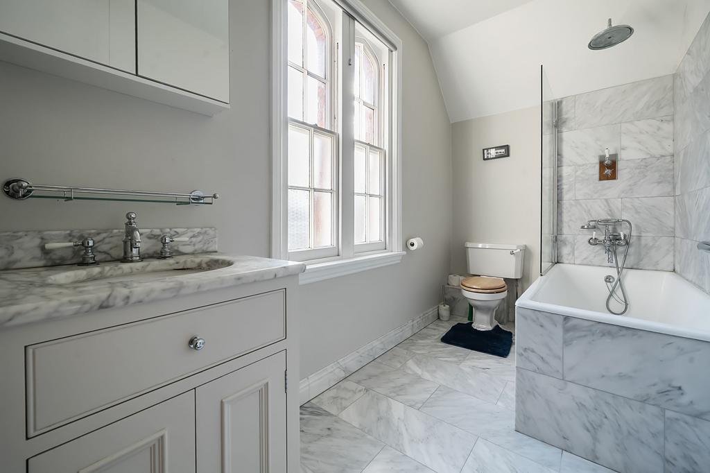Bathroom 2