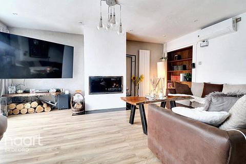 undefined, Chichele Street, Higham Ferrars