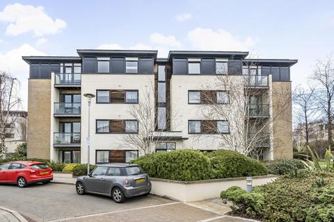 2 bedroom flat for sale, Peacock Close, Mill Hill East