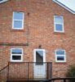 1 bedroom flat to rent, Weston Road, Runcorn WA7