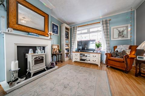 35 Ashton View, Dumbarton, G82 5DP