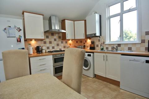 2 bedroom maisonette for sale, Woodthorpe Road, Ashford TW15