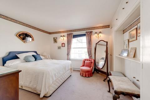 60 Black Lion Lane, London, W6 9BE