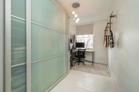 2 bedroom maisonette for sale, Gaisford Street, London NW5