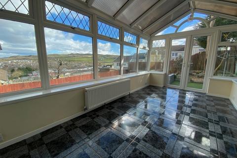 25 Falcon Drive, Neath, SA11 3SG