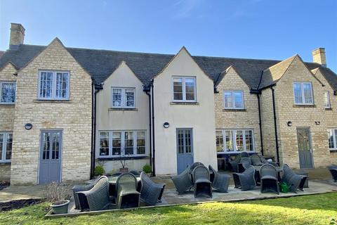 1 bedroom retirement property for sale, Hawkesbury Place, Stow-on-the-Wold