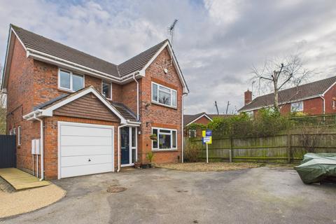 24 Great Grove, Abbeymead, Gloucester, GL4 4QT