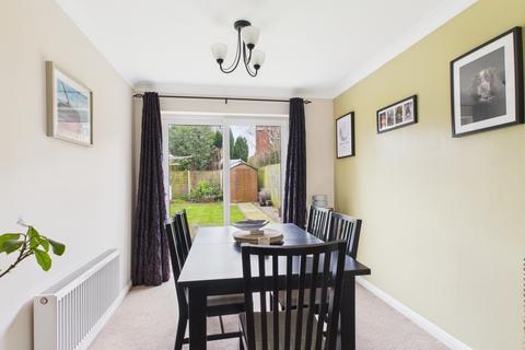 24 Great Grove, Abbeymead, Gloucester, GL4 4QT